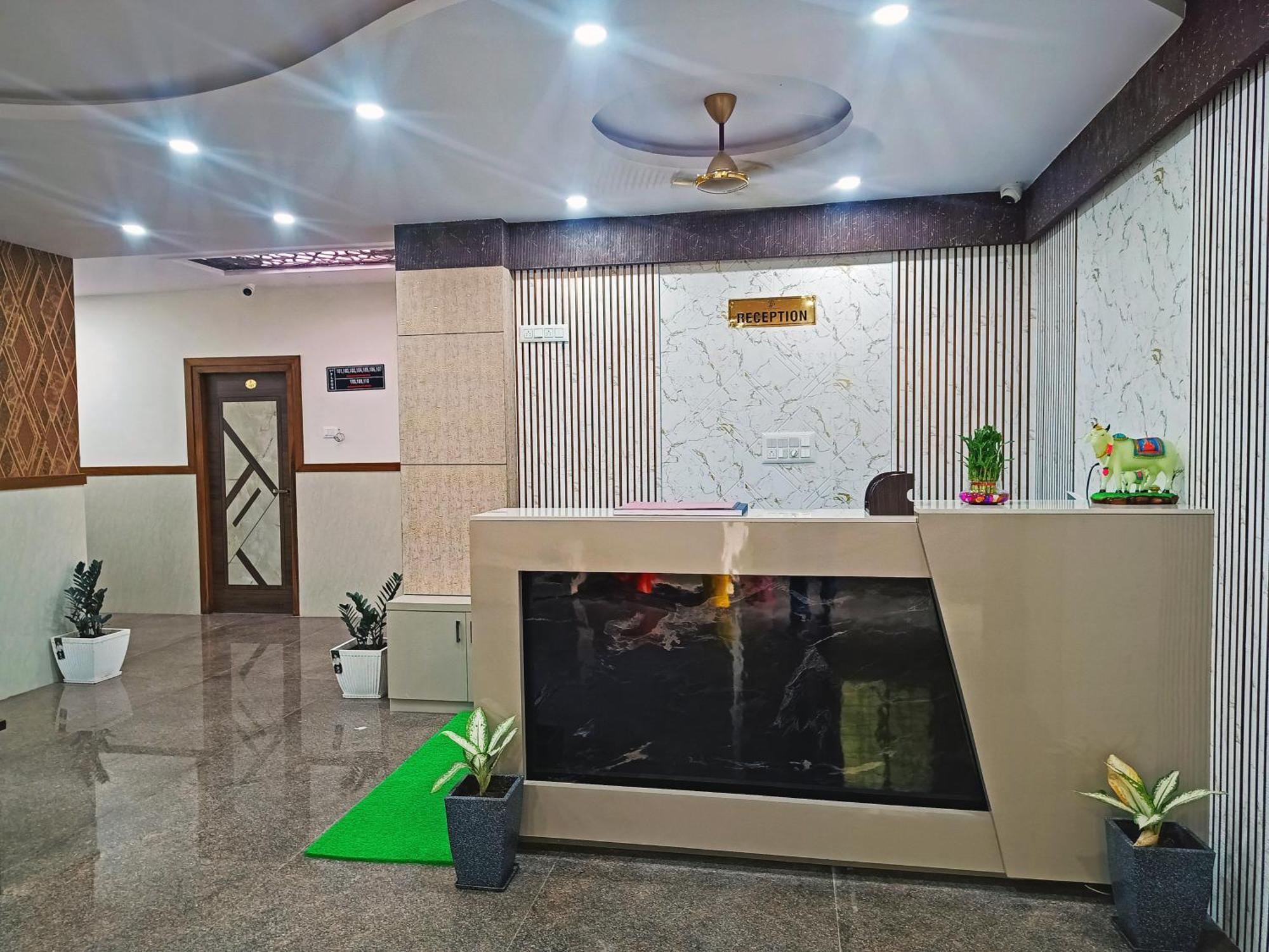 Hotel Achhu Palace Bangalore Ngoại thất bức ảnh