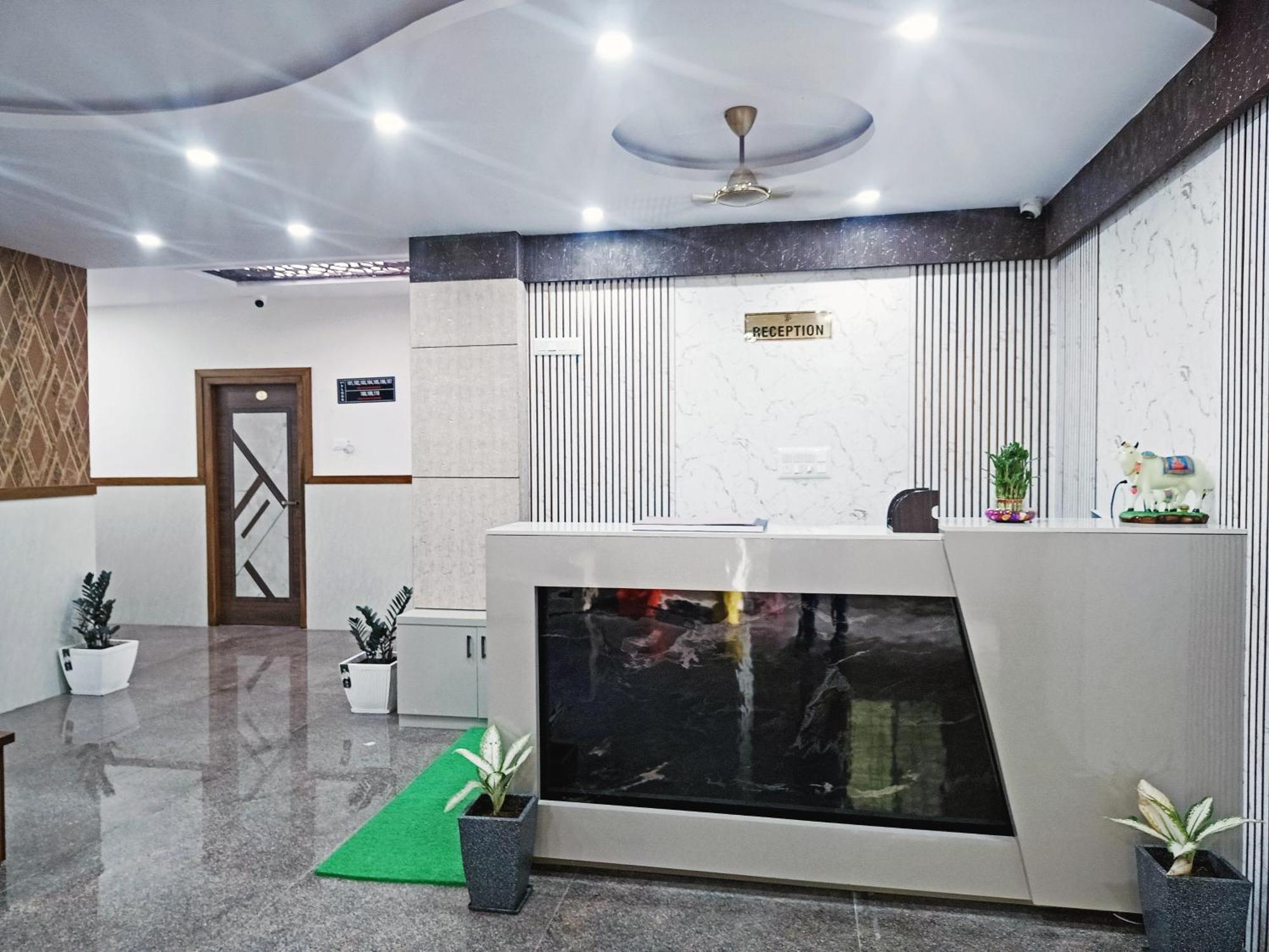Hotel Achhu Palace Bangalore Ngoại thất bức ảnh