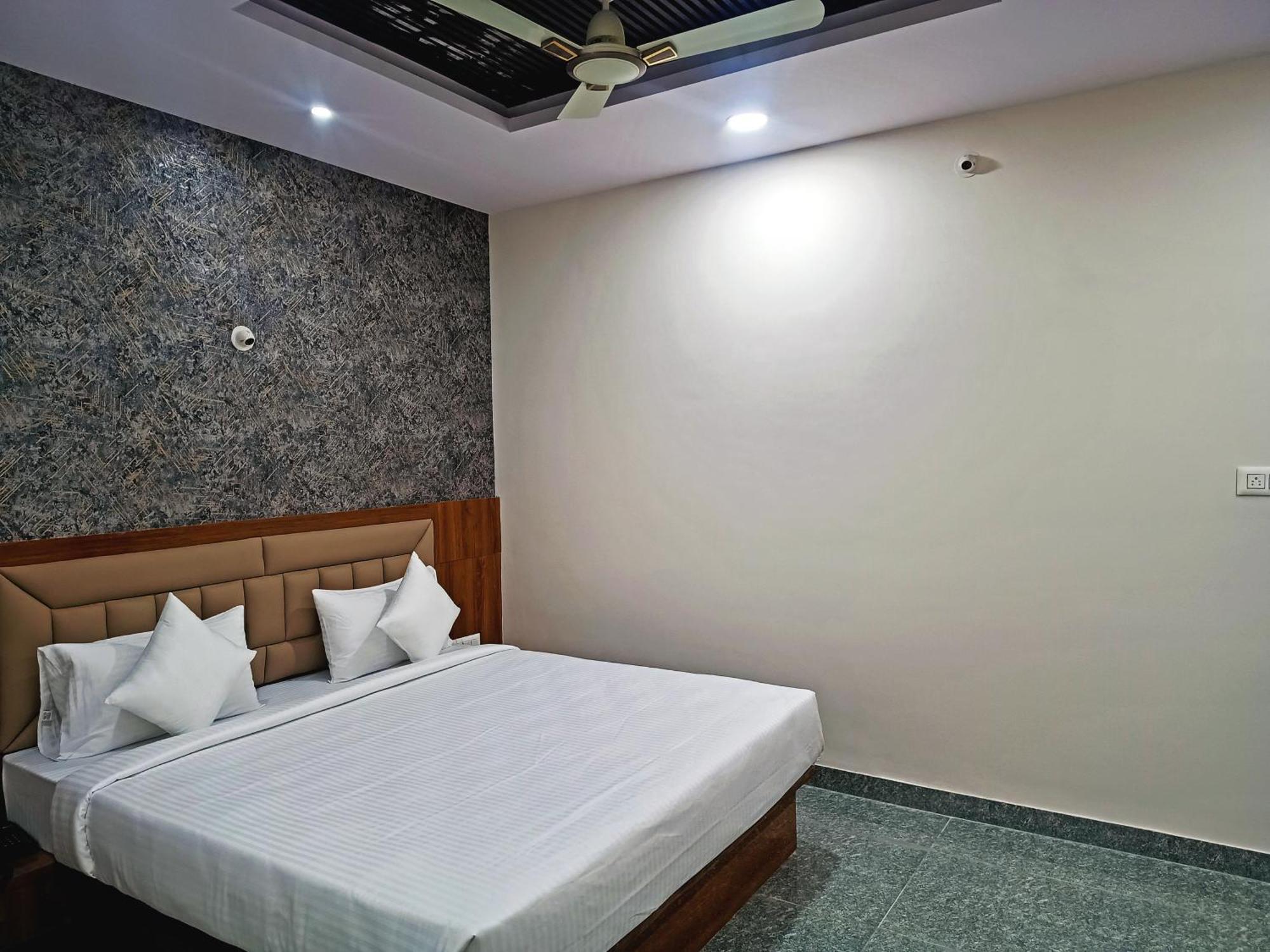 Hotel Achhu Palace Bangalore Ngoại thất bức ảnh