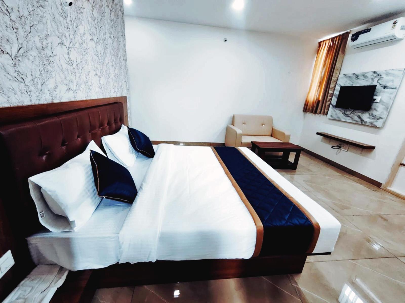 Hotel Achhu Palace Bangalore Ngoại thất bức ảnh