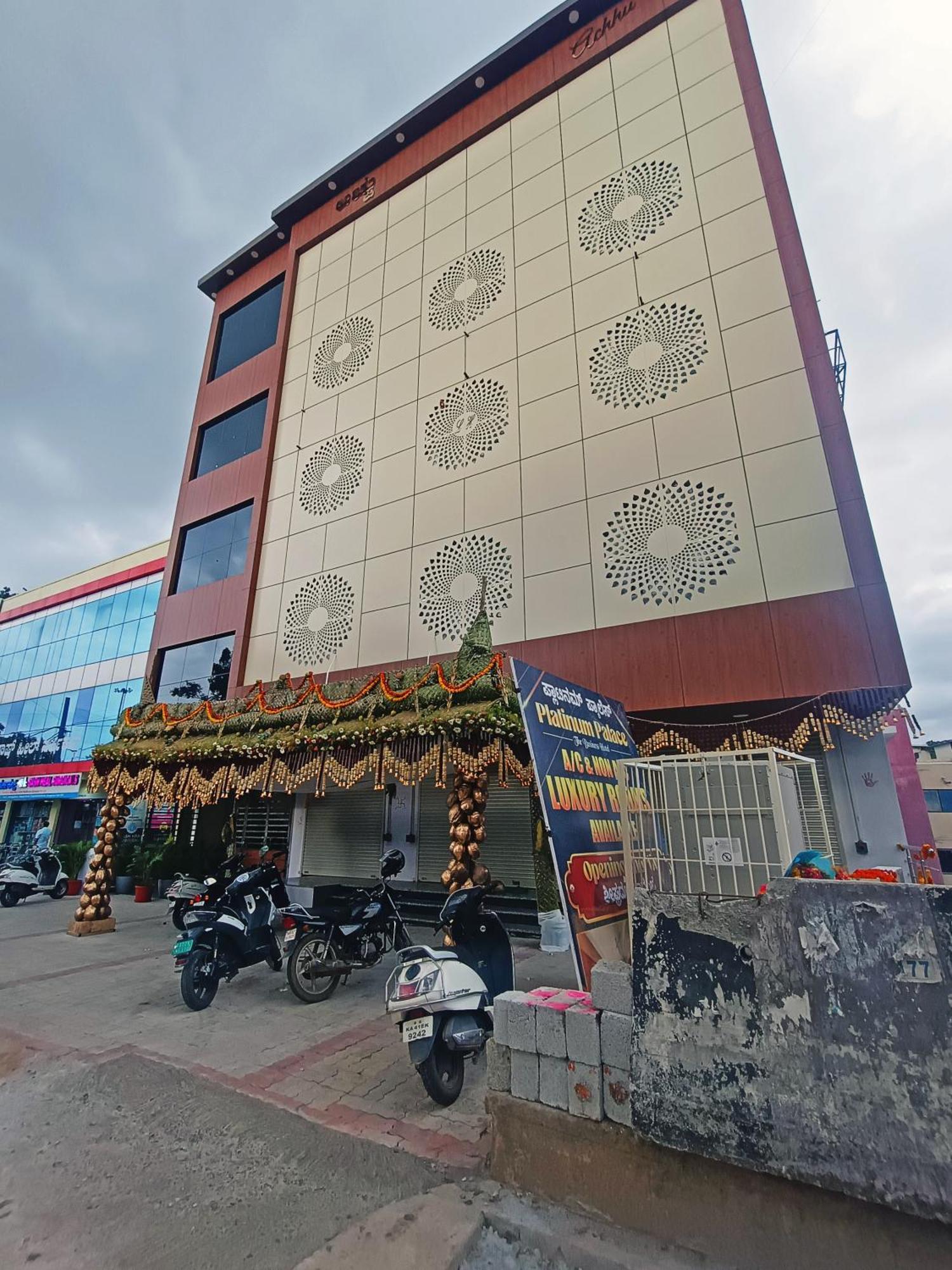 Hotel Achhu Palace Bangalore Ngoại thất bức ảnh