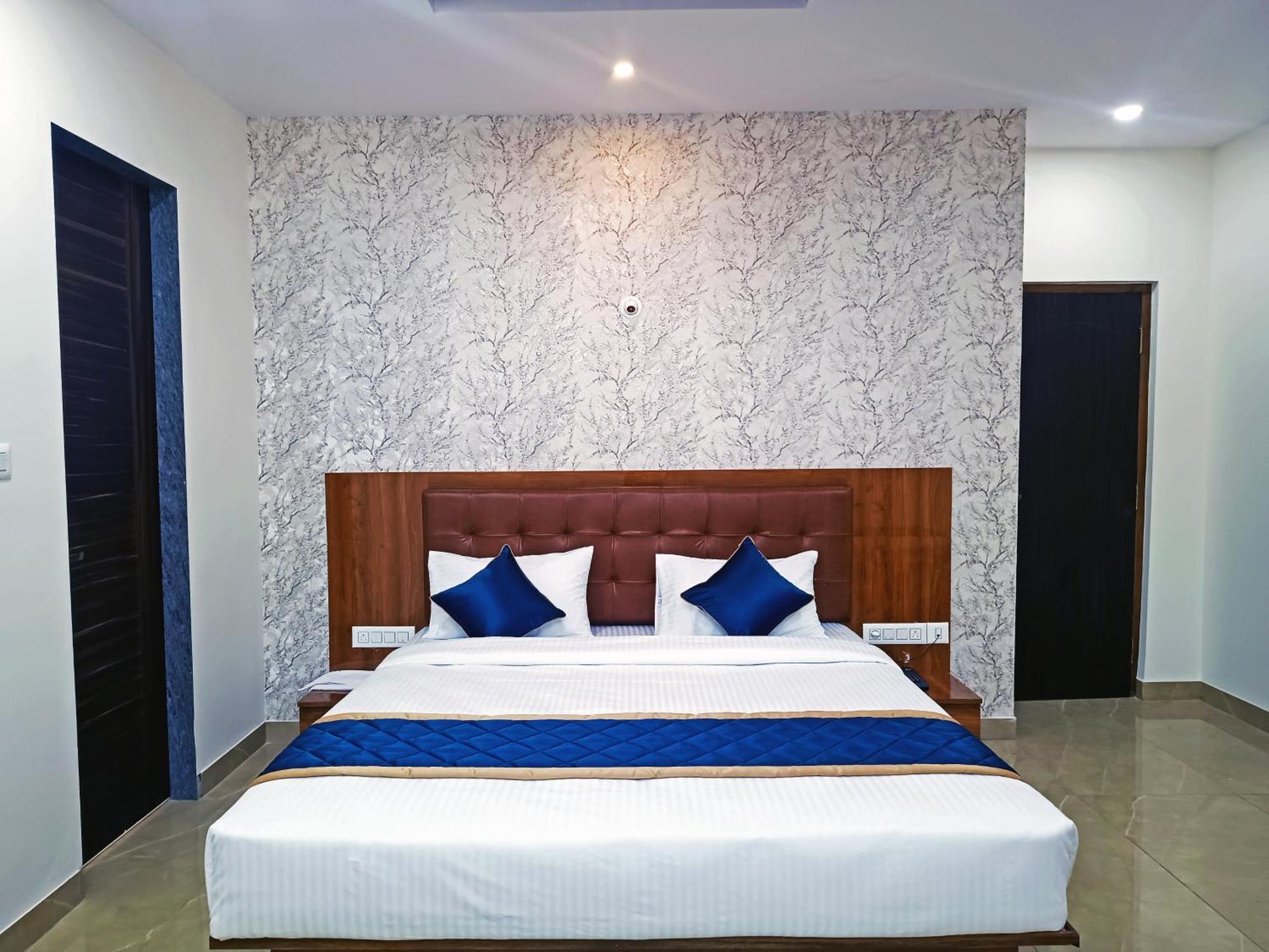 Hotel Achhu Palace Bangalore Ngoại thất bức ảnh